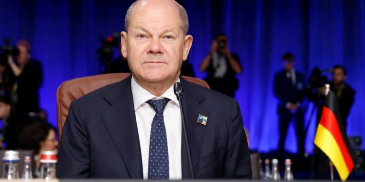 الطاقة النووية أصبحت “حصانا خاسرا” تصريحات جديدة لشولتس