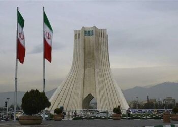 إيران تحذر الناتو من فتح جبهة جديدة في هذه المنطقة