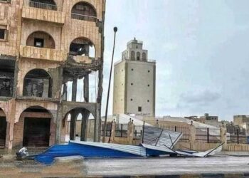 ليبيا.. السيول تحاصر مدينة وأخرى تعلن “فقدان السيطرة”