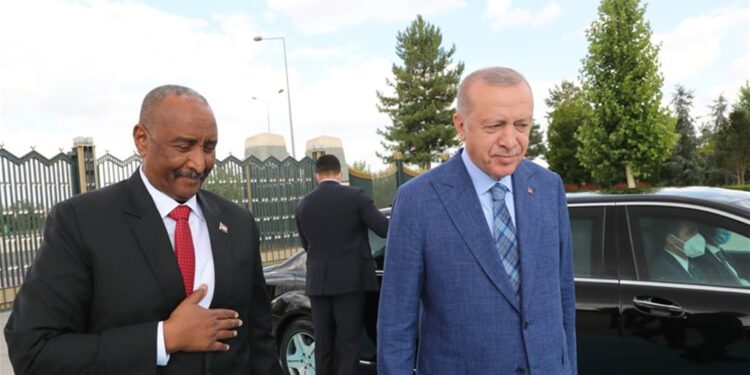 بلقاء مغلق.. البرهان واردوغان يبحثان اخر تطورات الازمة السودانية