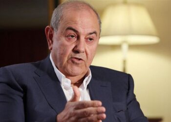 إياد علاوي يرد على اتهامه لـ”جيش الإمام المهدي” بقصف الحضرة العلوية