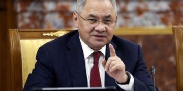 وزير الدفاع الروسي يزور طهران يوم الثلاثاء