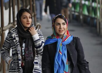 طلب أممي إلى إيران يخص قانون الحجاب