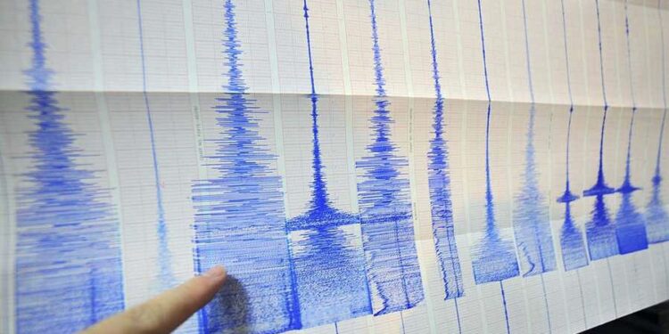 دولة عربية تتعرض لزلزال بقوة 4.7 ريختر