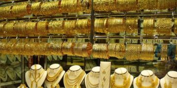 مخاوف ارتفاع الفائدة تهبط بأسعار الذهب