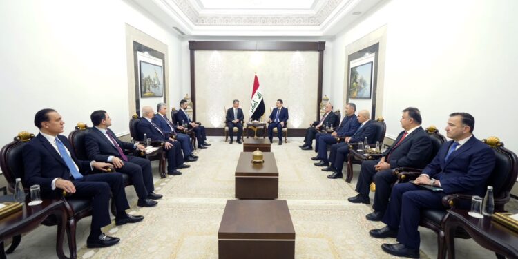 السوداني يستقبل الوفد الكردي برئاسة مسرور بارزاني