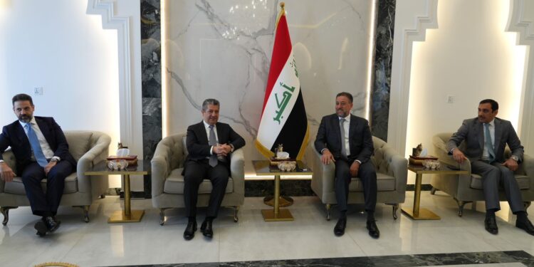 وفد حكومة أقليم كردستان يلتقي أعضاء تحالف السيادة