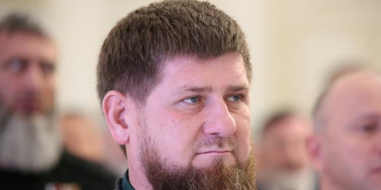 الكرملين يعلق على أنباء مرض الزعيم الشيشاني