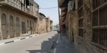 البصرة .. آلاثار تنفي عن العثور على (تماثيل ومصوغات ذهبية) خلال ترميم البيوت الثراثية