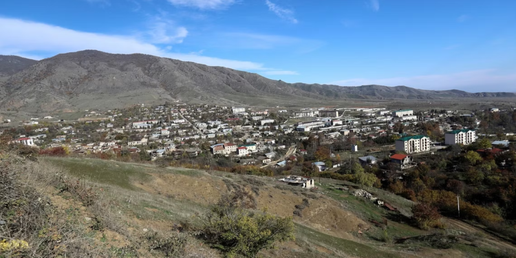 مرسوم رئاسي ينهــــي أي وجود لـ (جمهورية قرة باغ) الانفصالية