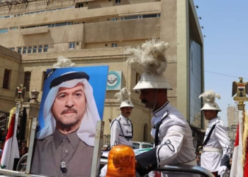 صور التشيع فنان الشعب الكبير ياس خضر “رحمه الله” في نقابة الفنانين بحضور رسمي وشعبي كبير
