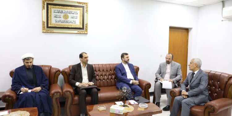 رئيس الادعاء العام يلتقي الوفد القضائي الايراني