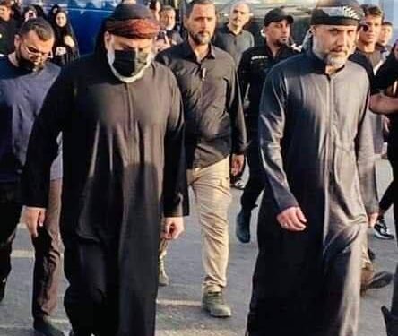 الصدر يؤدي مراسم الزيارة سيراً على الأقدام بذكرى وفاة النبي محمد (ص)