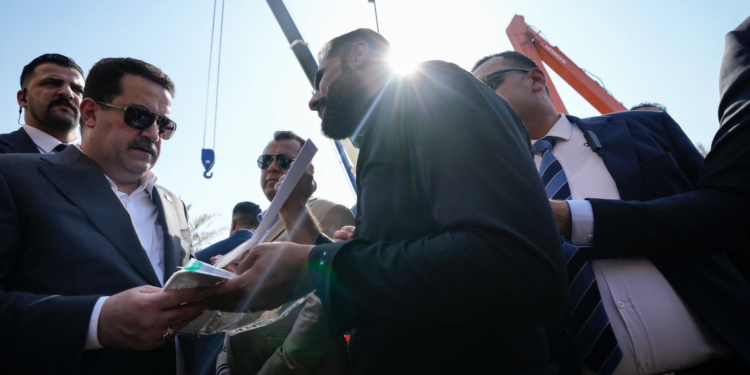 السوداني يتابع عدداً من مشاريع البنى التحتية في قضاء الزبير بالبصرة