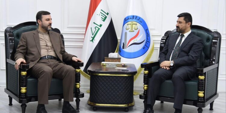 وزير العدل يستقبل نائب رئیس السلطة القضائية الإيرانية