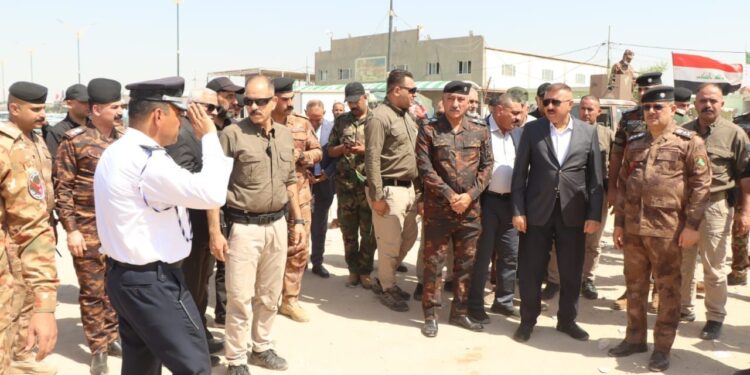 وزير الداخلية يصل الى النجف