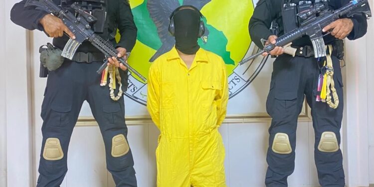 جهاز مكافحة الارهاب يلقي القبض على 4 ارهابيين في 3 محافظات ..”ينهم خبير متفجرات”