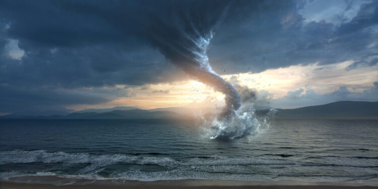 أقوى 5 أعاصير ضربت سواحل البحر الأبيض المتوسط عبر التاريخ