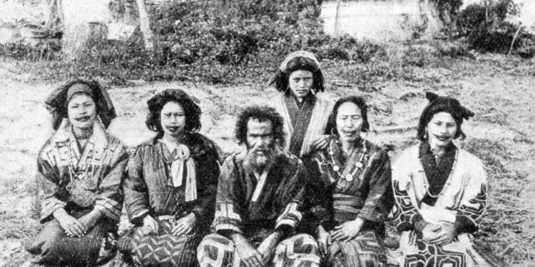 شعب الآينو .. سكان اليابان الأصليين