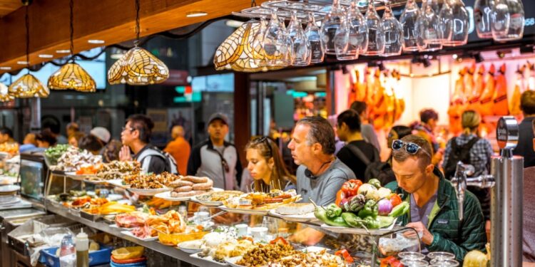 دولة أوروبية تتصدر العدد الأكبر لــ(أفضل 50 مطعماً في العالم)