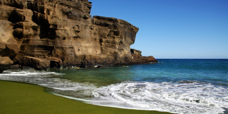 أغرب 7 شواطئ في العالم