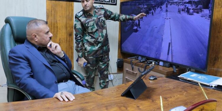 وزير الداخلية يعلن نجاح الخطة الأمنية الخاصة بذكرى وفاة الرسول (ص)