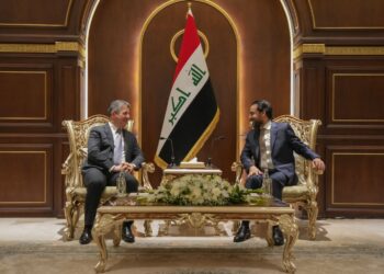 رئيس البرلمان يستقبل رئيس حكومة كردستان
