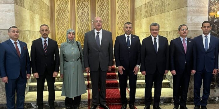 (العراق ومصر) يبحثان تطويـــر خبرات وقدرات الأجهزة الرقابيَّة