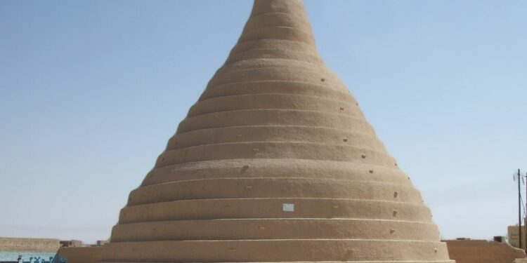 أقـــــدم ثلاجة عرفتها البشرية “اليخجال الفارسي”