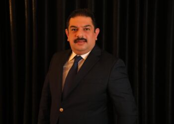 الوطن في دمِ كــلِ حُـــر