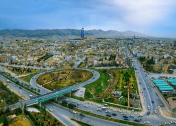 السليمانية .. انتحار فتاة “مجهولة الهوية” من اعلى جسر مشاة