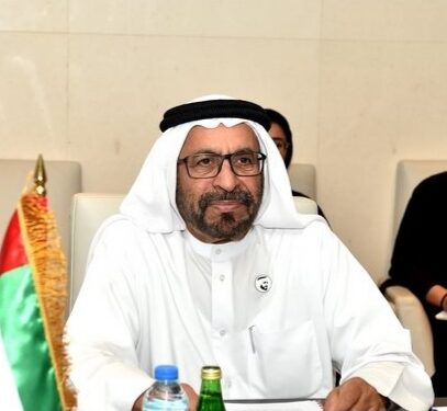 وزير الدولة الإماراتي يصل إلى بغداد