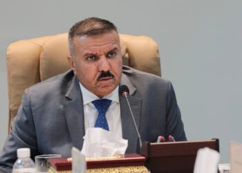 وزير الداخلية يعقد اجتماعاً لإعادة تنظيم انتشار القطعات في بغداد
