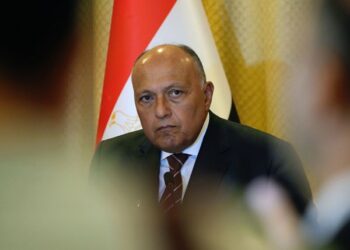 مصر تحذر إسرائيل من “تجويــــع غزة”