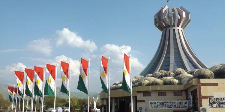 بالوثيقة .. طلب برلماني للادعاء العام بــ”التحري” عن طيار قصف حلبجة يتواجد في كردستان