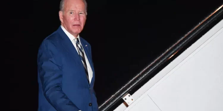 البيت الأبيض .. بايدن “لم يسمع السؤال”