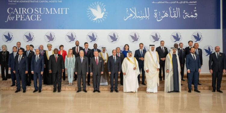 العرب يصدرون بيانهم المشترك بشأن غزة