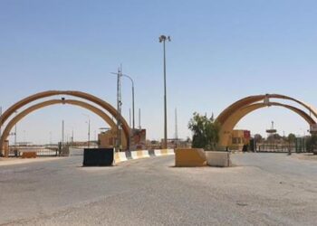 اعتصامات الفصائل في “طريبيل” تمنع عبـــور صهاريج الوقود الى الاردن