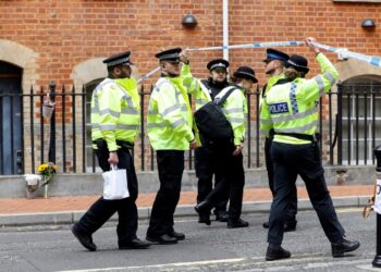 اعتقــال بريطاني خطط للثأر من أشخاص تنمّروا عليه قبـــل 20 عاماً