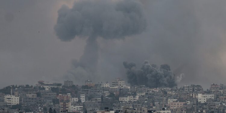 إسرائيل تعلن  تخطط لعملية (مختلفة عن أي شيء قامت به من قبل) في غزة