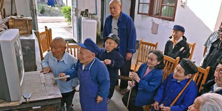 لغز “قرية الأقــزام” الصينية التي حيّرت العلماء