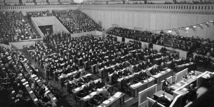 صور وثائق نادرة لدخول العراق إلى عصبة الأمم