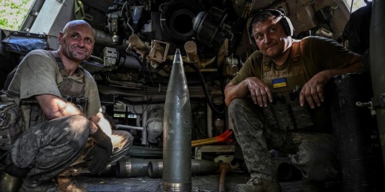 روسيا تسقط 8 مسيرات أوكرانية قرب القرم