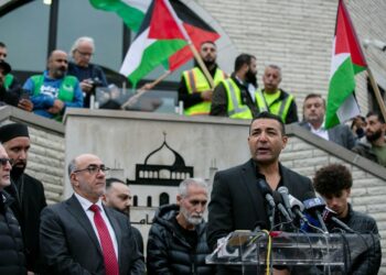 تشييـــع الطفل الفلسطيني الذي قتل في أميركا