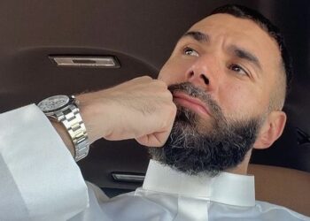 بنزيمة يرد على وزير الداخلية الفرنسي