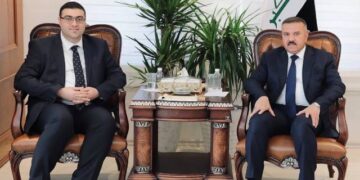 وزير الداخلية يستقبل رئيس هيئة الإعلام والاتصالات