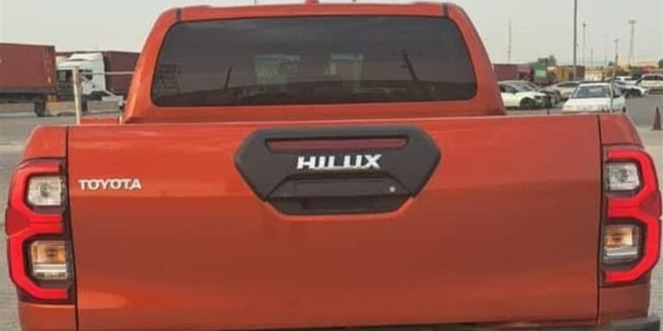 ضبط عجلتين مطلوبة للإنتربول في ميناء ام قصر