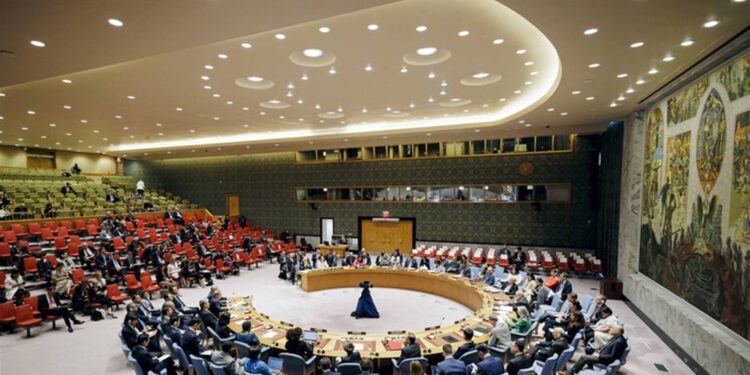 مجلس الأمن.. الإمارات تطالب بوقف إطلاق النار في غزة