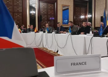 وزراء خارجية الاتحاد الأوروبي يجتمعون في كييف