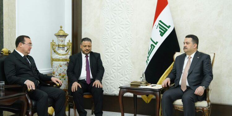 السوداني يستقبل وزير الدولة لشؤون الغاز في تركمانستان